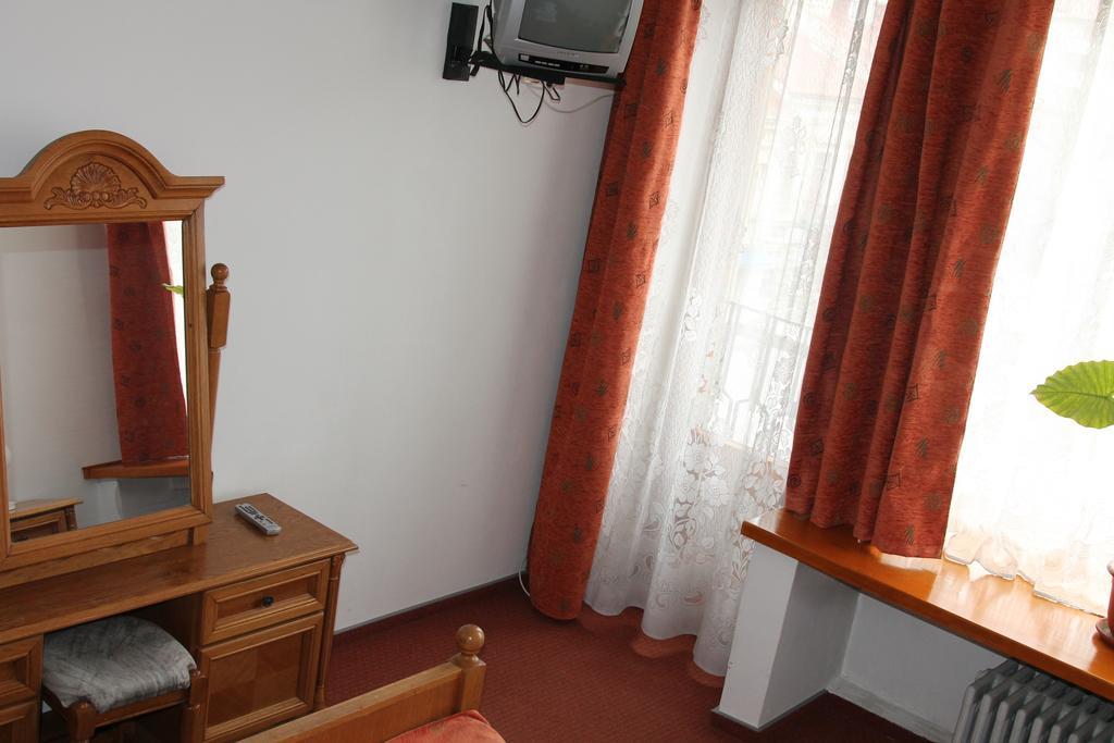 Hotel Zimbru Câmpulung Moldovenesc Zimmer foto